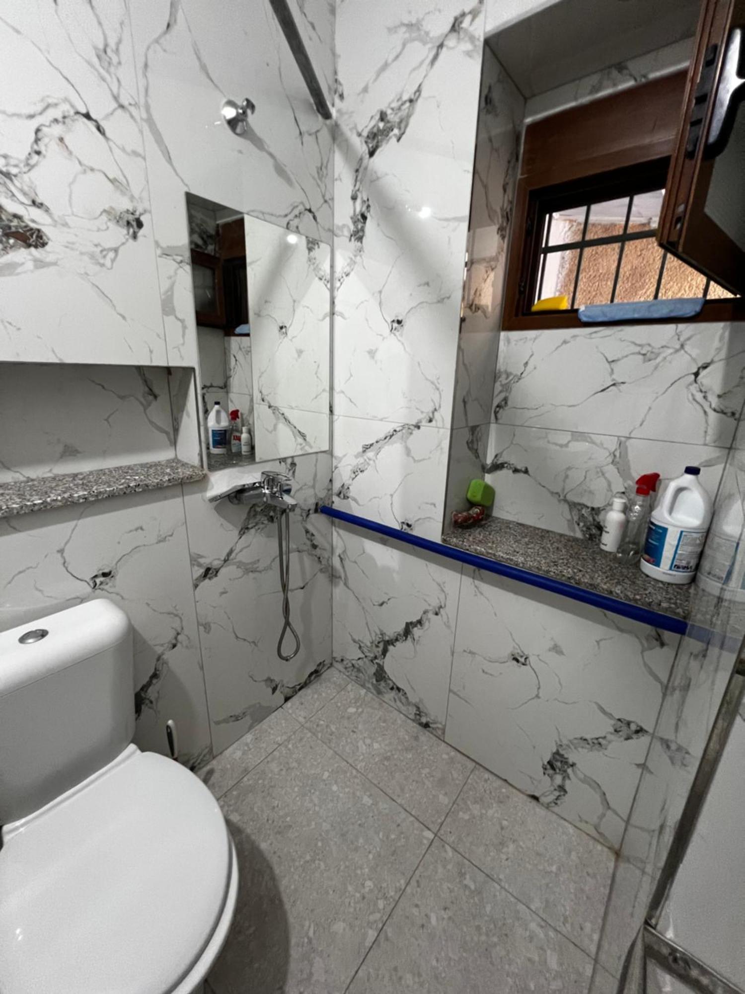 Boulevard Apartment Тирана Екстер'єр фото