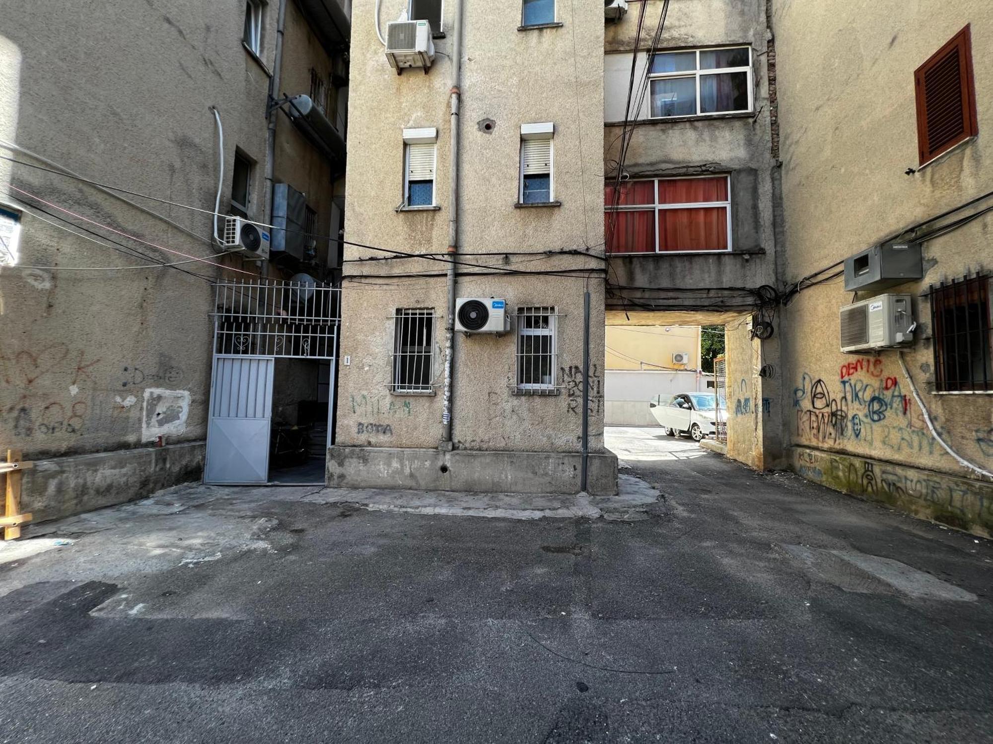 Boulevard Apartment Тирана Екстер'єр фото